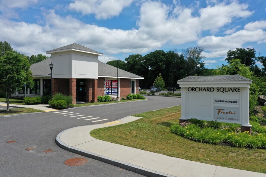 More Photos Of 345-355 Littleton Rd, Westford Storefront For Lease