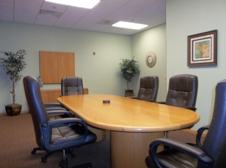 More Photos Of 9200 W 191st St, Mokena Office For Lease