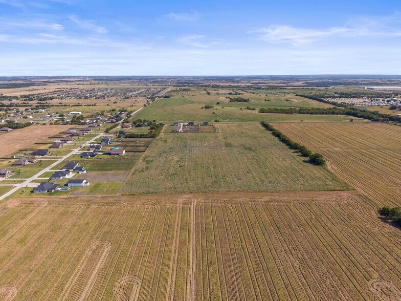 More Photos Of Lois Road West, Sanger Land For Sale