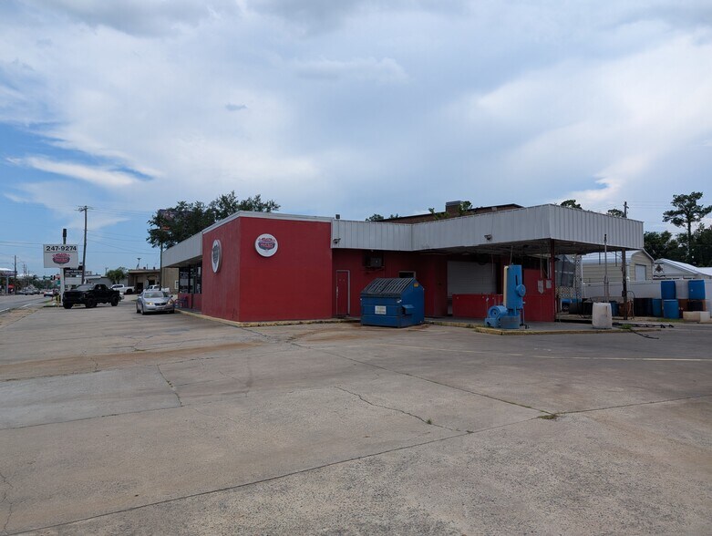 More Photos Of 1000 N Ashley St, Valdosta Auto Dealership For Sale
