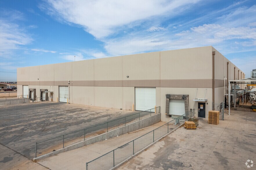 More Photos Of 8620 TX-191, Odessa Warehouse For Sale