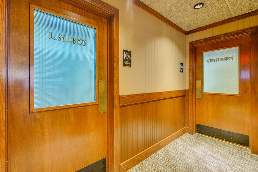 More Photos Of 3162 S Atlantic Ave, Daytona Beach Shores Restaurant For Lease