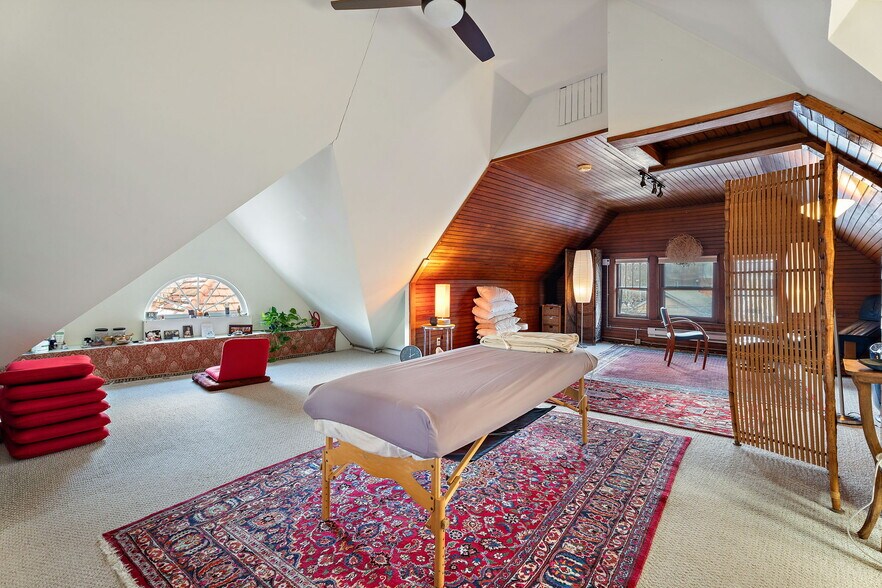 More Photos Of 108 S Albany St, Ithaca Office For Sale