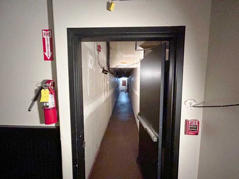 More Photos Of 602-624 Broadway, San Diego Office For Lease