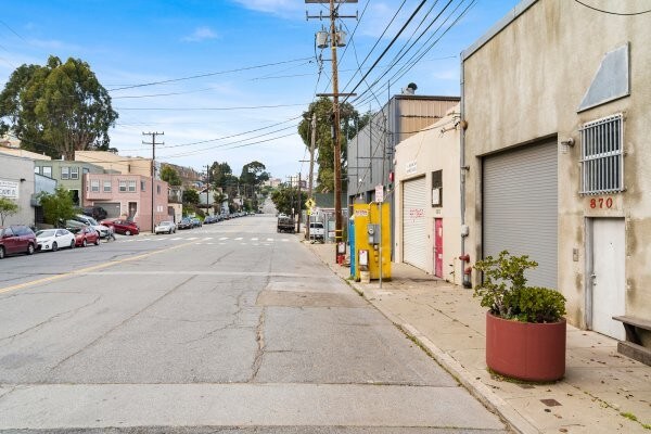 More Photos Of 870 Innes Ave, San Francisco Warehouse For Sale