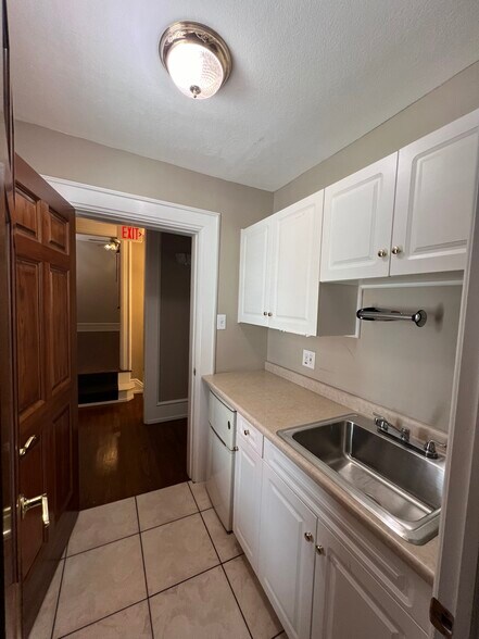 More Photos Of 1071 S High St, Columbus Loft Creative Space For Sale