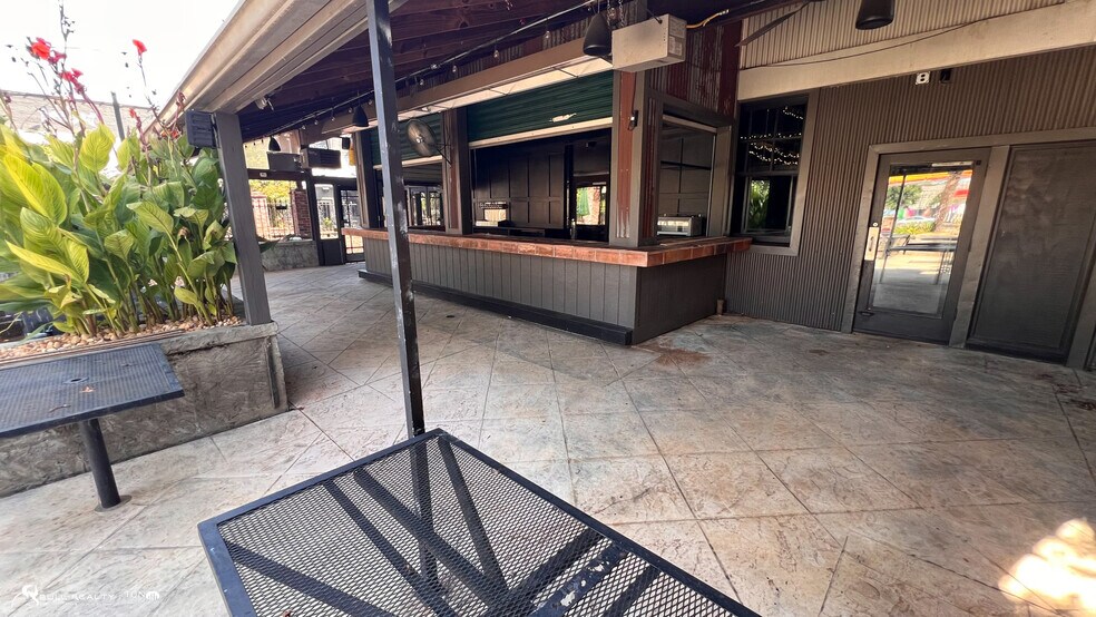 More Photos Of 351-361 Moreland Ave, Atlanta Restaurant For Sale