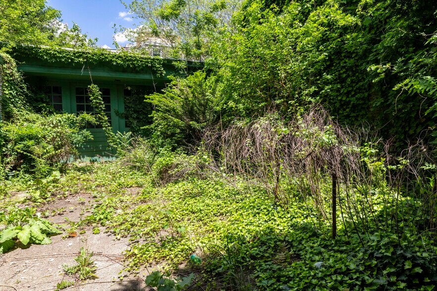 More Photos Of 1717-19 Mt Vernon st, Philadelphia Apartments For Sale