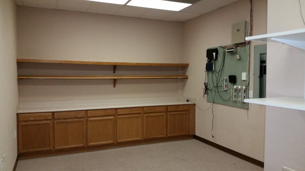 More Photos Of 4582 Cumberland Rd, Fayetteville Freestanding For Lease