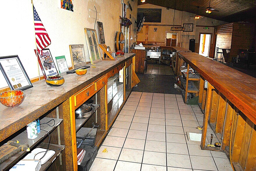 More Photos Of 479 6th Street St, Wells General Retail For Sale