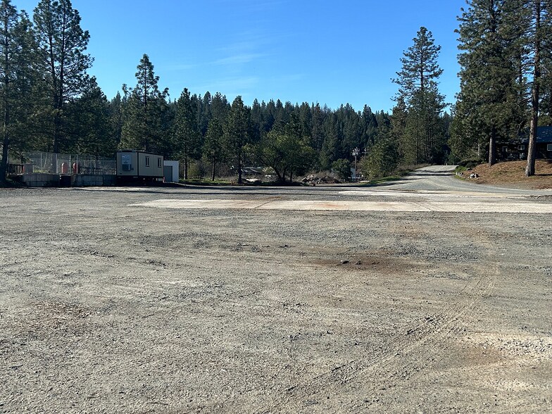 More Photos Of 11452 E Bennett Rd, Grass Valley Industrial For Lease