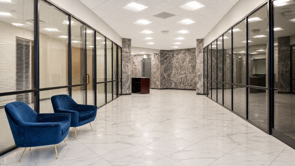More Photos Of 13111 Westheimer Rd, Houston Office For Sale
