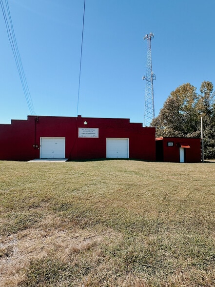 More Photos Of 300 Wilson Ave, Wakefield Sussex Self Storage For Sale