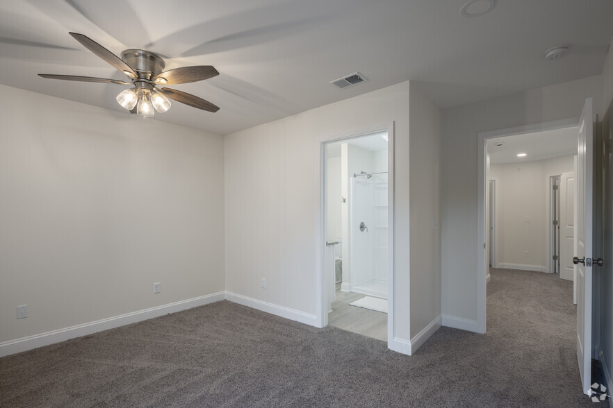 More Photos Of 1659 Legrand Rd, Columbia Apartments For Sale
