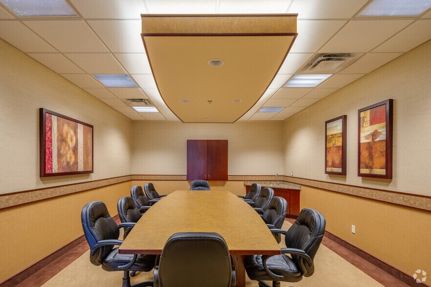 More Photos Of 5455 152nd St, Surrey Unknown For Lease