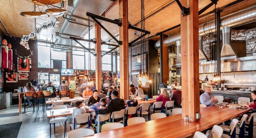 More Photos Of 10 Pass Life Way, Snoqualmie Pass Restaurant For Sale