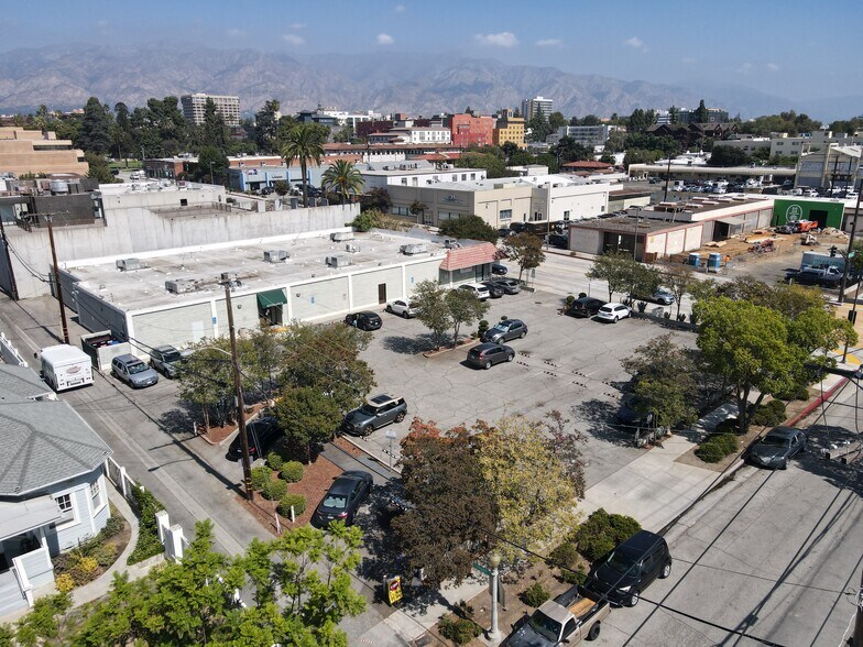 More Photos Of 393-401 S Fair Oaks Ave, Pasadena Medical For Sale