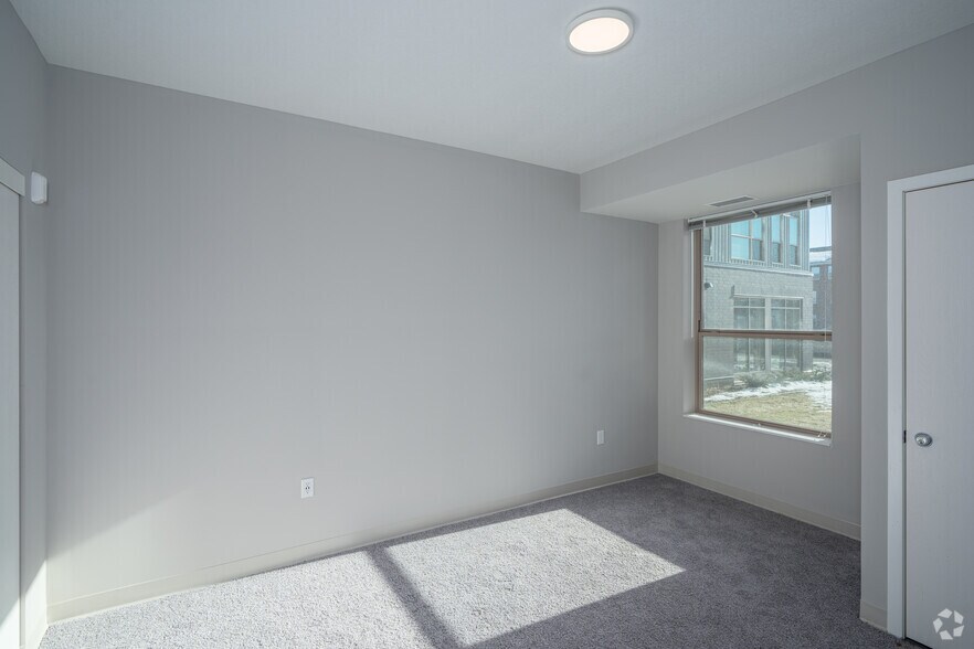 More Photos Of 1835 University Ave W, Saint Paul Apartments For Lease