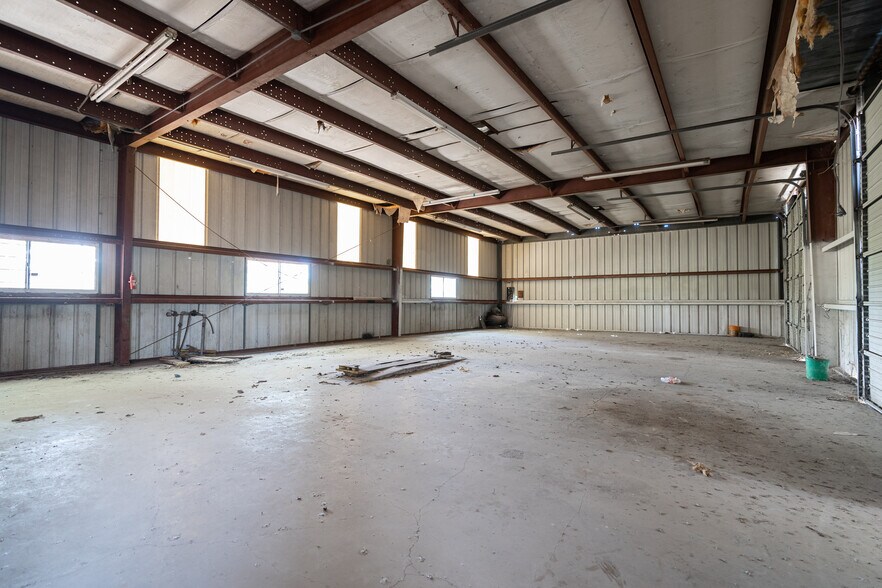 More Photos Of 8956 U.S. 183 Hwy, Lockhart Land For Sale