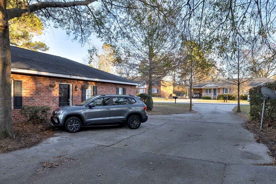 More Photos Of 2026 Gion St, Sumter Apartments For Sale