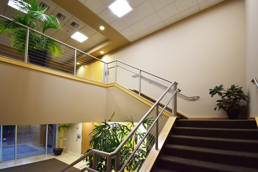 More Photos Of 3043 Gold Canal Dr, Rancho Cordova Office For Sale