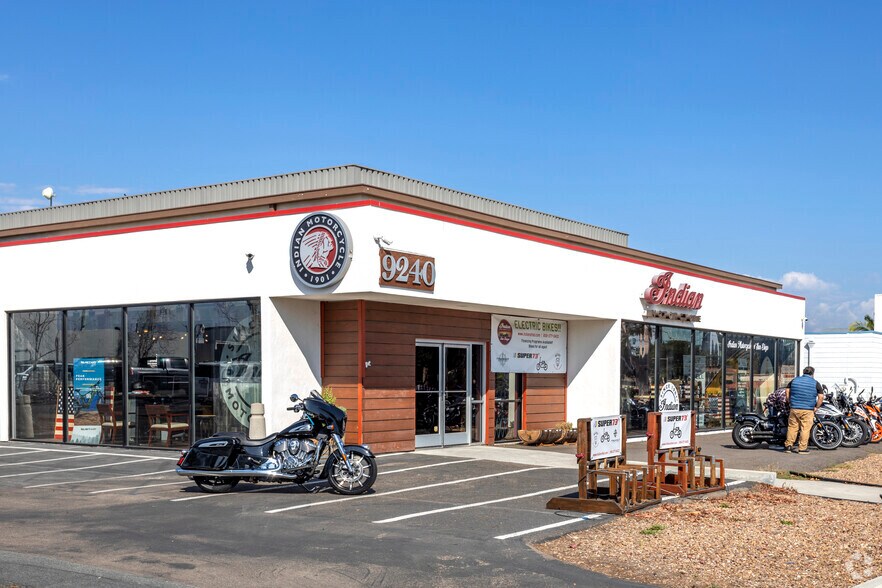 Primary Photo Of 9240 Clairemont Mesa Blvd, San Diego Showroom For Lease