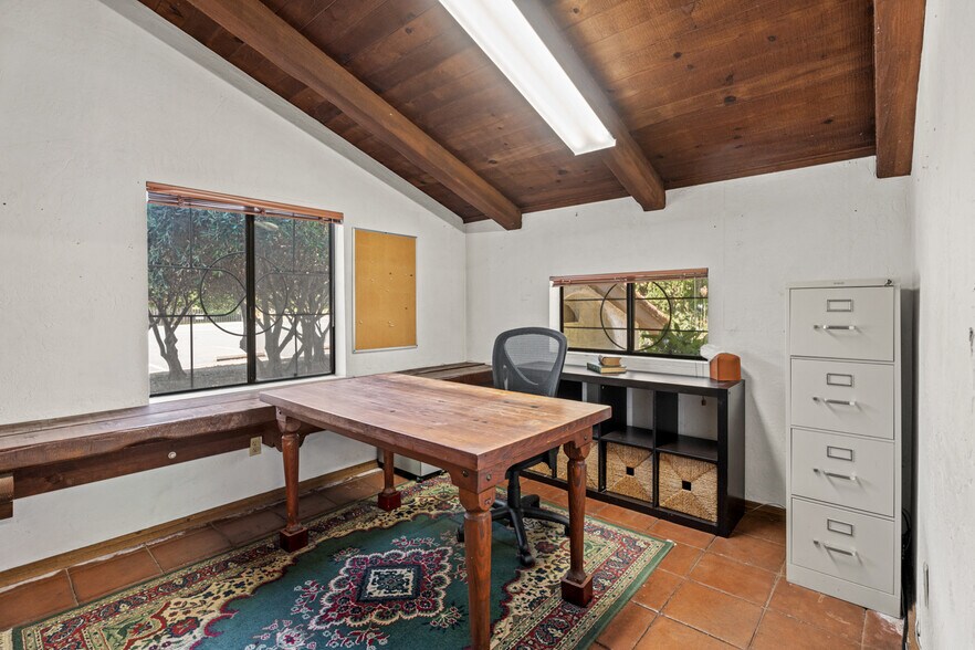 More Photos Of 501 Parducci Rd, Ukiah Restaurant For Lease