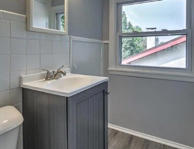 More Photos Of 2520 N 49th St, Omaha Specialty For Sale