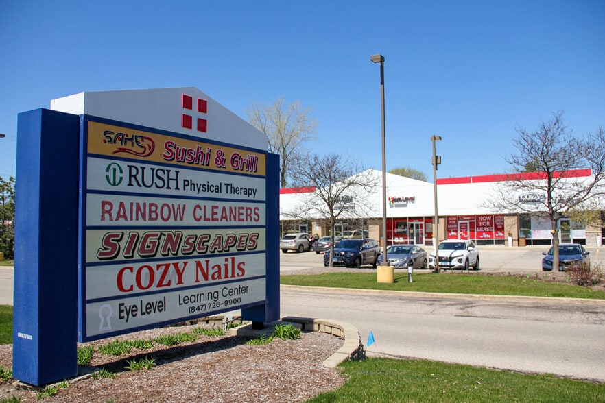 More Photos Of 884 S Rand Rd, Lake Zurich General Retail For Lease