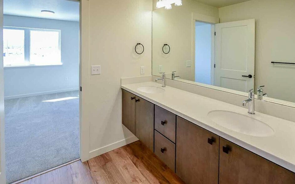 More Photos Of 2328 Shorthorn Ave, Helena Multifamily For Sale