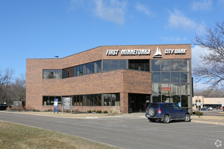 More Photos Of 11303-11400 Highway 7, Minnetonka Unknown For Lease
