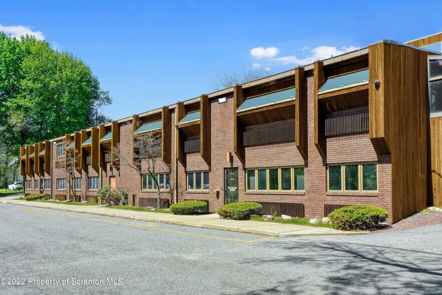 More Photos Of 200 Main St, Blakely Office For Lease