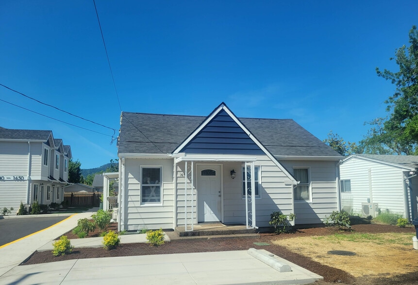 More Photos Of 1638 S St, Springfield Apartments For Sale