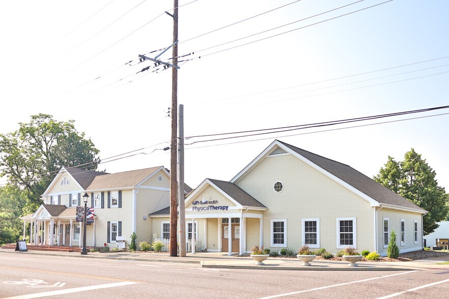 More Photos Of 16962 Manchester Rd, Grover Office For Sale