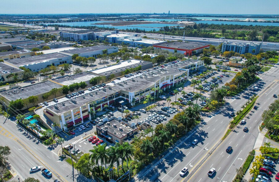 More Photos Of 11402 Doral Blvd, Miami Unknown For Lease