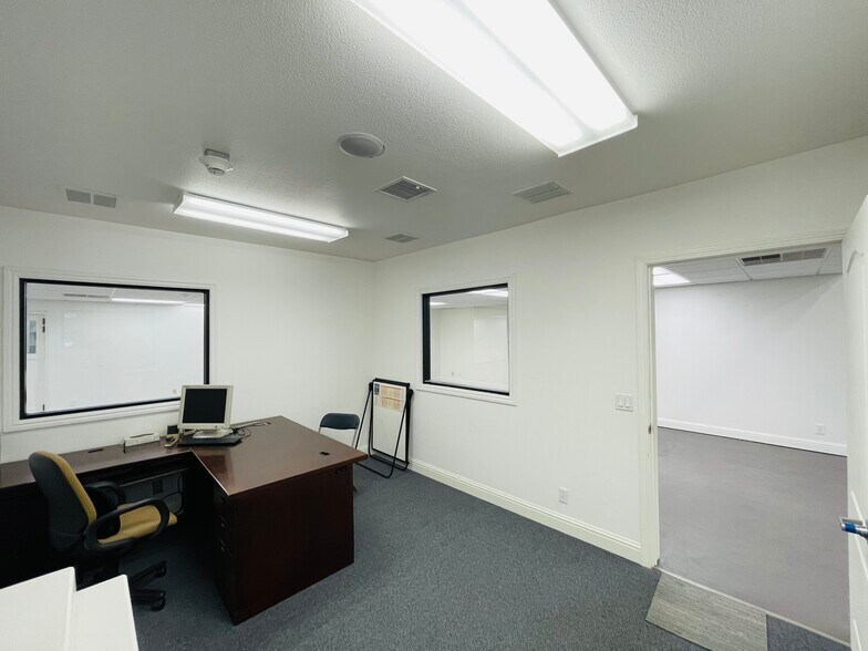 More Photos Of 1925 Francisco Blvd E, San Rafael Light Manufacturing For Lease