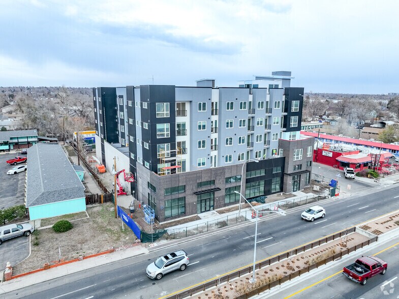 Primary Photo Of 5701 W Colfax Ave, Lakewood Apartments For Lease