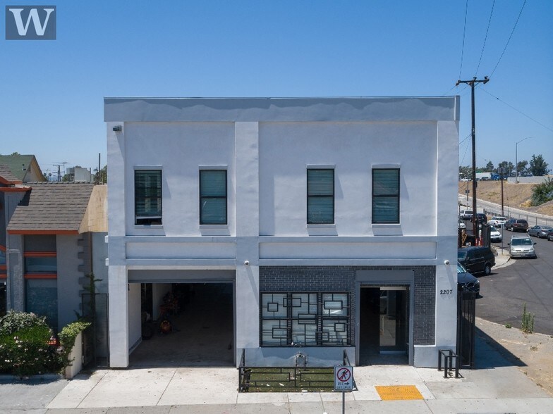 More Photos Of 2207 S Vermont Ave, Los Angeles Freestanding For Sale