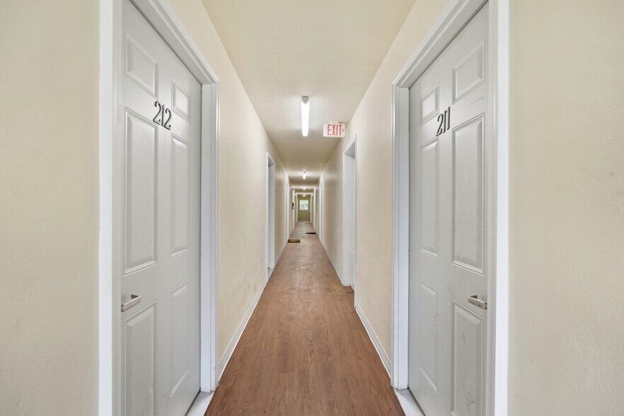 More Photos Of 7743 Reading Rd, Cincinnati Apartments For Sale