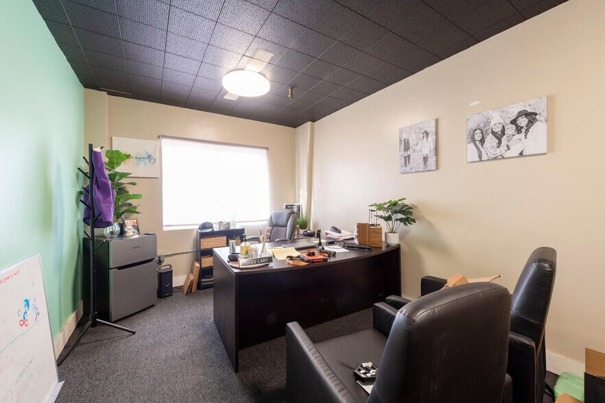 More Photos Of 2507 S 300 W, Salt Lake City Warehouse For Lease