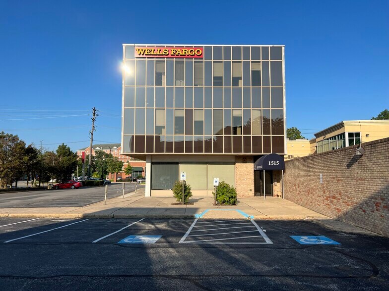 More Photos Of 1515 Reisterstown Rd, Pikesville Office For Lease
