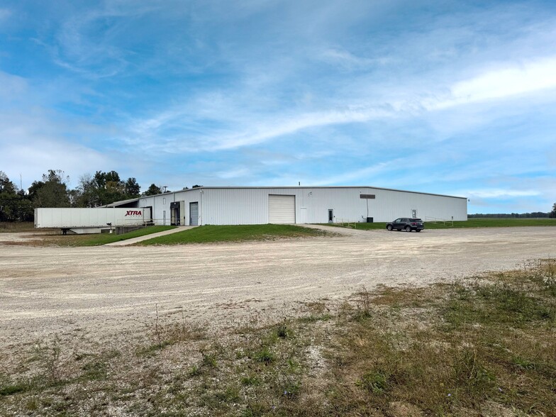 Primary Photo Of 2724 W CR 75, Butler Manufacturing For Lease