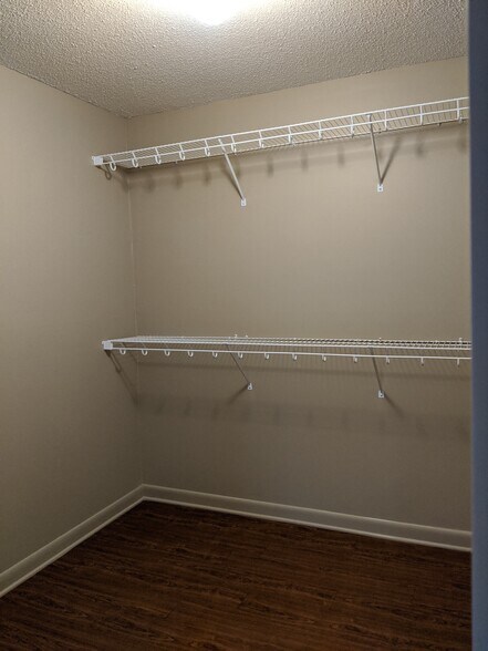 More Photos Of 180 State Docks Rd, Eufaula Multifamily For Sale