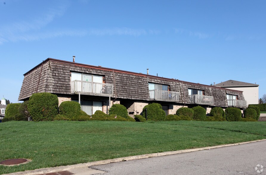 More Photos Of 733-793 Sunset Blvd, Mansfield Apartments For Sale