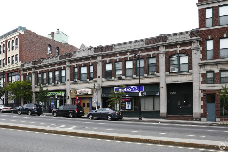 More Photos Of 600 Columbia Rd, Dorchester General Retail For Lease
