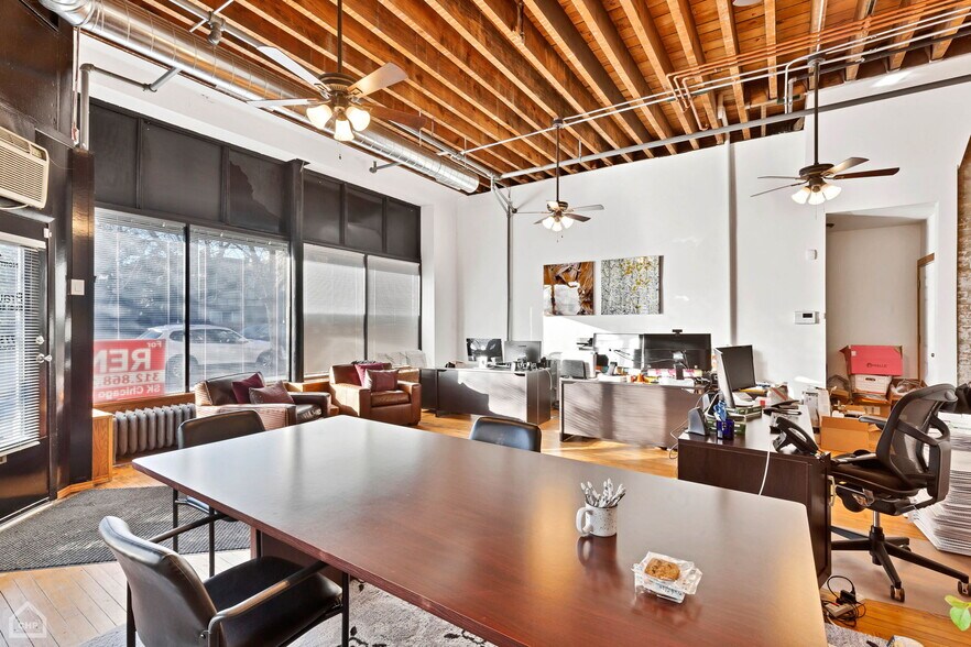 More Photos Of 4301 N Damen Ave, Chicago Office For Lease