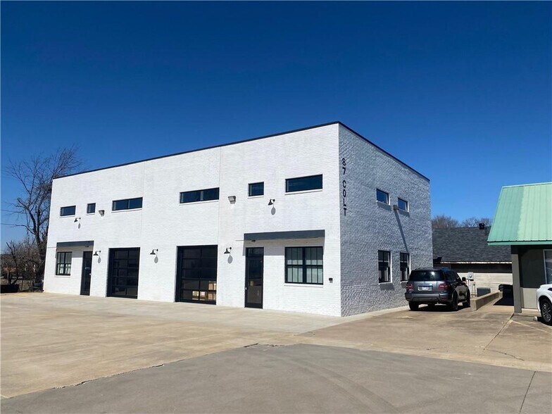Primary Photo Of 87 W Colt Square Dr, Fayetteville Office Residential For Lease