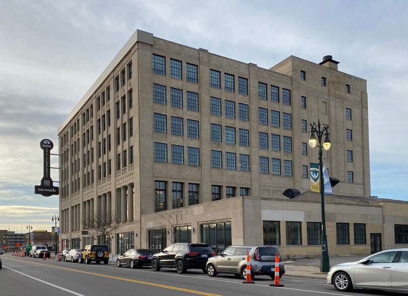 More Photos Of 6001 Cass Ave, Detroit Office For Lease
