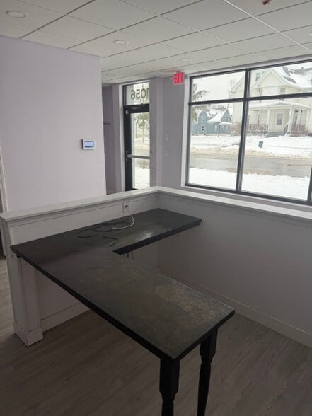 More Photos Of 1056 5th Ave SE, Cedar Rapids Office Residential For Sale