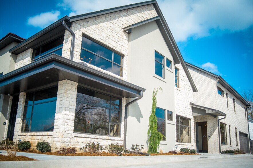 More Photos Of 616 S Post Rd, Midwest City Medical For Sale